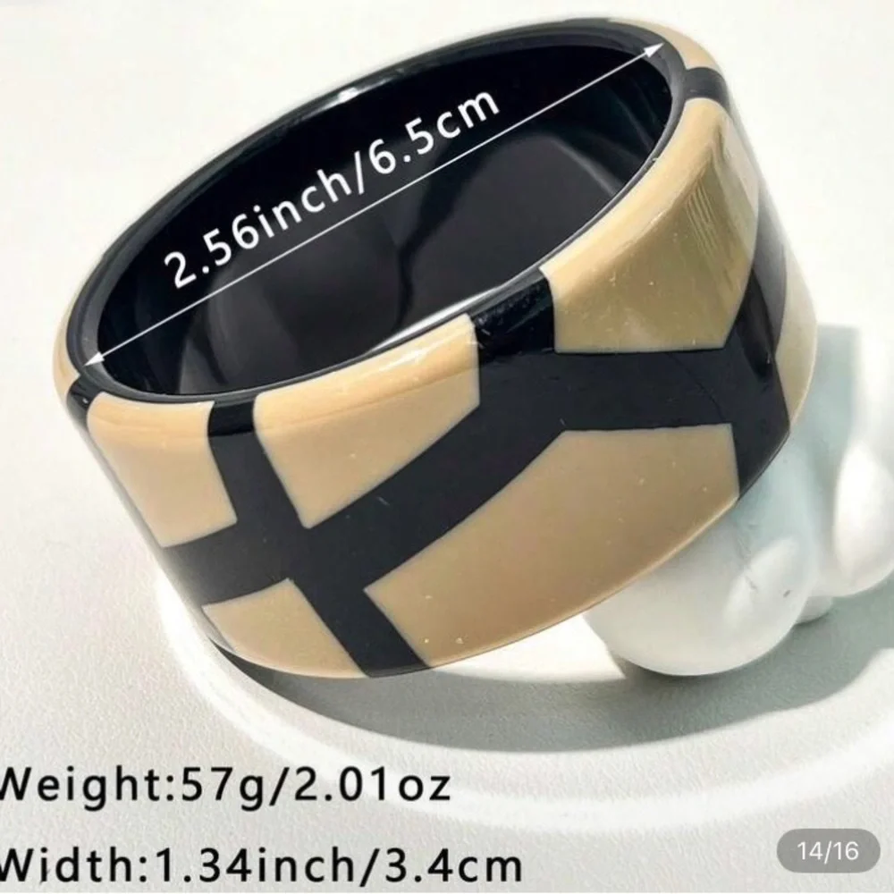 SHEIN Black and Beige Geometric Resin Bangle Bracelet
